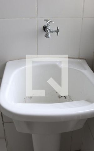 Apartamento para alugar com 64m², 3 quartos e 1 vagaÁrea de Serviço
