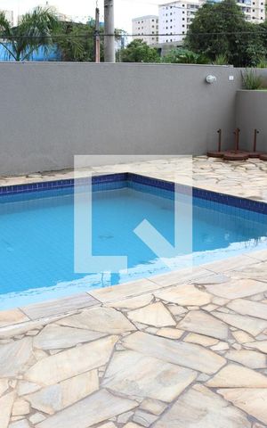 Apartamento para alugar com 64m², 3 quartos e 1 vagaÁrea comum - Piscina