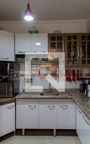 Casa de condomínio à venda com 97m², 2 quartos e 2 vagas Casa de condomínio à venda com 97m², 2 quartos e 2 vagasCozinha