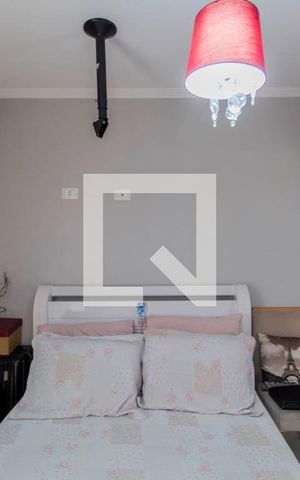 Casa de condomínio à venda com 97m², 2 quartos e 2 vagas Casa de condomínio à venda com 97m², 2 quartos e 2 vagasSuíte 1