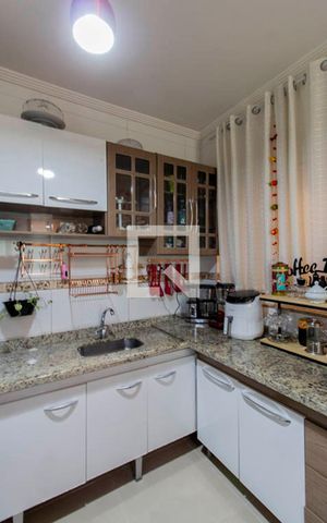 Casa de condomínio à venda com 97m², 2 quartos e 2 vagas Casa de condomínio à venda com 97m², 2 quartos e 2 vagasCozinha