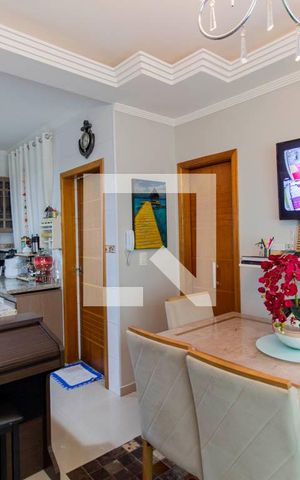 Casa de condomínio à venda com 97m², 2 quartos e 2 vagas Casa de condomínio à venda com 97m², 2 quartos e 2 vagasSala