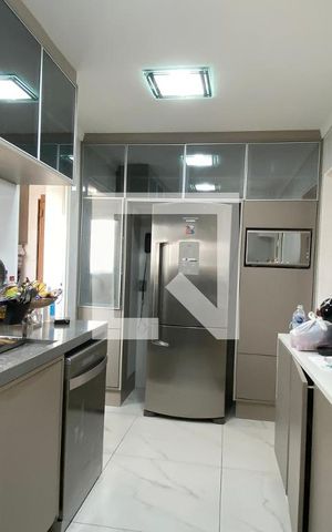 Apartamento à venda com 125m², 2 quartos e 2 vagasCozinha