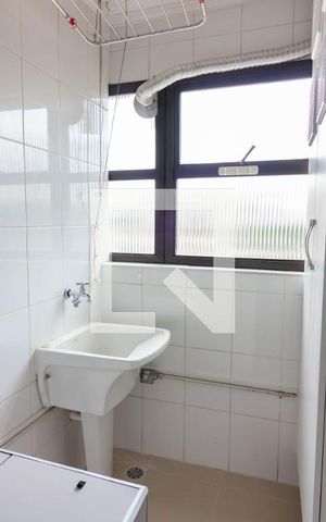 Apartamento para alugar com 60m², 2 quartos e 1 vagaÁrea de Serviço