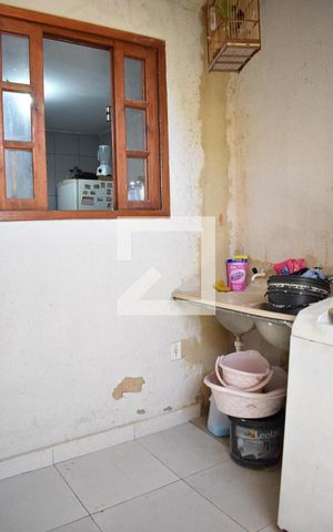 Casa para alugar com 100m², 2 quartos e sem vagaÁrea de Serviço