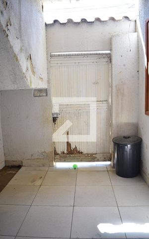Casa para alugar com 100m², 2 quartos e sem vagaÁrea de Serviço