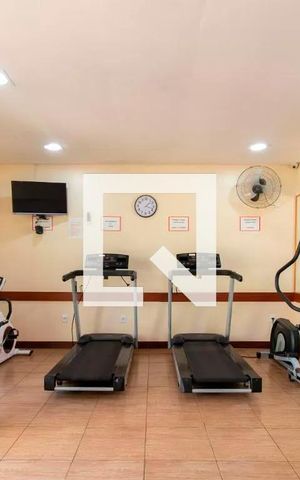 Apartamento à venda com 45m², 1 quarto e 1 vaga Apartamento à venda com 45m², 1 quarto e 1 vagaÁrea comum - Academia