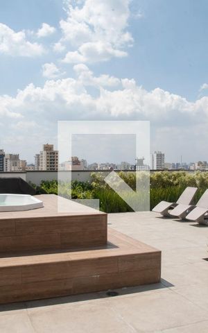 Studio à venda com 30m², 1 quarto e sem vaga Studio à venda com 30m², 1 quarto e sem vagaÁrea Comum - Hidromassagem