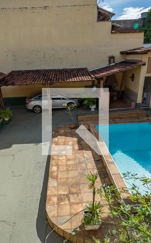 Casa à venda com 232m², 3 quartos e 5 vagas Casa à venda com 232m², 3 quartos e 5 vagasVaranda da Suíte