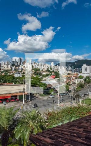 Casa à venda com 232m², 3 quartos e 5 vagas Casa à venda com 232m², 3 quartos e 5 vagasQuarto 2