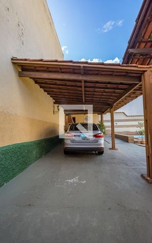 Casa à venda com 232m², 3 quartos e 5 vagas