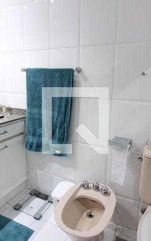 Apartamento para alugar com 188m², 2 quartos e 3 vagasBanheiro da Suíte