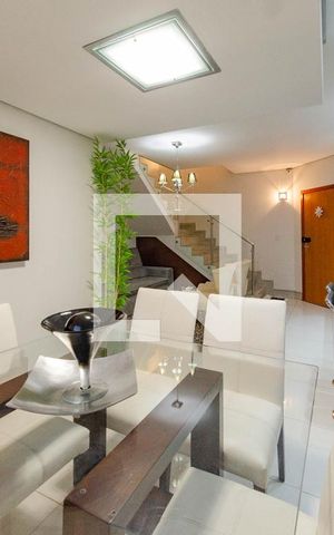Apartamento à venda com 235m², 3 quartos e 3 vagas Apartamento à venda com 235m², 3 quartos e 3 vagasSala