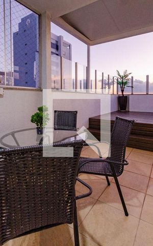 Apartamento à venda com 235m², 3 quartos e 3 vagas Apartamento à venda com 235m², 3 quartos e 3 vagasÁrea gourmet
