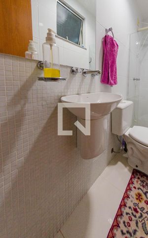 Apartamento à venda com 235m², 3 quartos e 3 vagas Apartamento à venda com 235m², 3 quartos e 3 vagasBanheiro