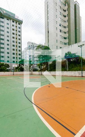 Apartamento à venda com 235m², 3 quartos e 3 vagas Apartamento à venda com 235m², 3 quartos e 3 vagasÁrea comum