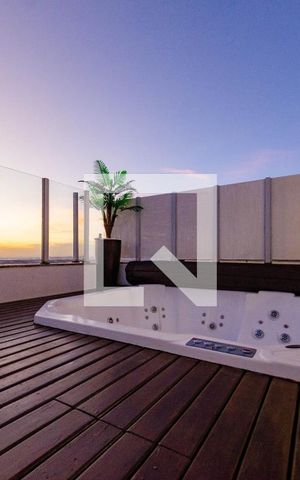 Apartamento à venda com 235m², 3 quartos e 3 vagas Apartamento à venda com 235m², 3 quartos e 3 vagasCobertura