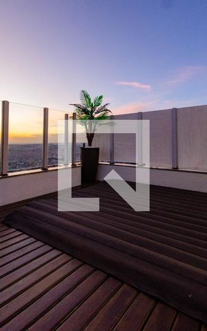 Apartamento à venda com 235m², 3 quartos e 3 vagas Apartamento à venda com 235m², 3 quartos e 3 vagasCobertura