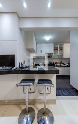 Apartamento à venda com 235m², 3 quartos e 3 vagas Apartamento à venda com 235m², 3 quartos e 3 vagasCozinha