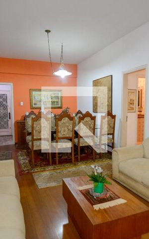 Apartamento à venda com 87m², 3 quartos e sem vaga Apartamento à venda com 87m², 3 quartos e sem vagaSala