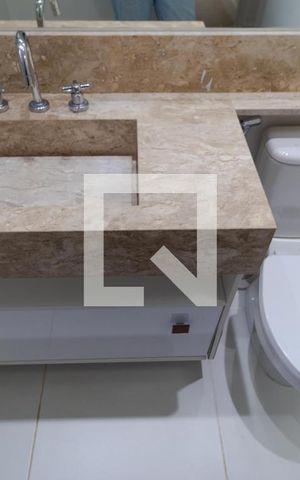 Apartamento à venda com 108m², 3 quartos e 2 vagas Apartamento à venda com 108m², 3 quartos e 2 vagasBanheiro