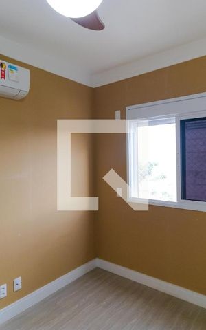 Apartamento à venda com 108m², 3 quartos e 2 vagas Apartamento à venda com 108m², 3 quartos e 2 vagasQuarto 02