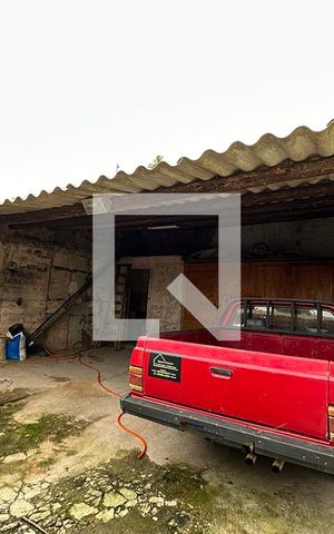 Casa à venda com 240m², 2 quartos e 2 vagasÁrea externa