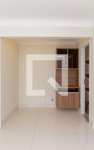 Apartamento para alugar com 116m², 3 quartos e 2 vagas Apartamento para alugar com 116m², 3 quartos e 2 vagasSala