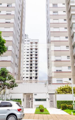 Apartamento para alugar com 116m², 3 quartos e 2 vagas Apartamento para alugar com 116m², 3 quartos e 2 vagasFachada