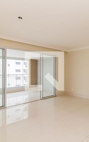 Apartamento para alugar com 116m², 3 quartos e 2 vagas Apartamento para alugar com 116m², 3 quartos e 2 vagasSala