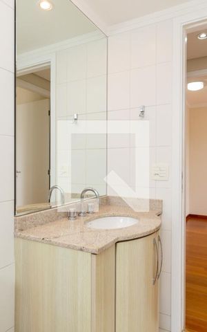 Apartamento para alugar com 116m², 3 quartos e 2 vagas Apartamento para alugar com 116m², 3 quartos e 2 vagasBanheiro - Social
