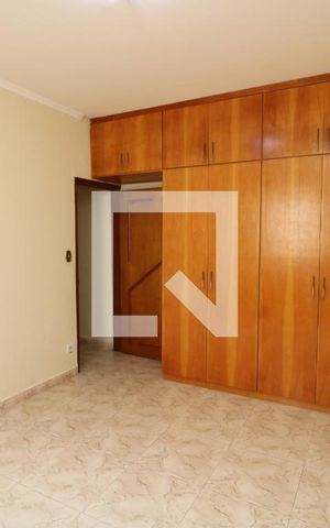 Casa para alugar com 134m², 4 quartos e 2 vagasQuarto 3