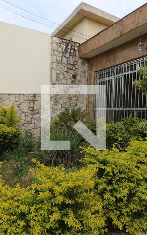 Casa para alugar com 134m², 4 quartos e 2 vagasGaragem