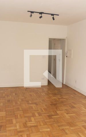 Studio à venda com 37m², 1 quarto e sem vagaSala/Quarto