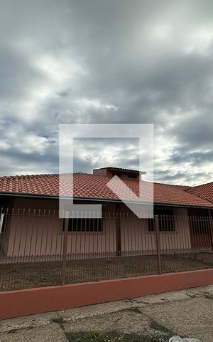 Casa à venda com 192m², 4 quartos e 4 vagasFachada