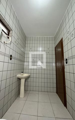Casa à venda com 192m², 4 quartos e 4 vagasBanheiro Social
