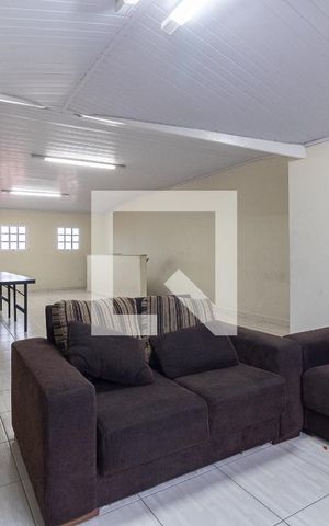 Casa à venda com 350m², 5 quartos e 6 vagas Casa à venda com 350m², 5 quartos e 6 vagasCobertura