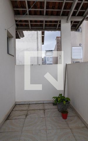 Casa à venda com 350m², 5 quartos e 6 vagas Casa à venda com 350m², 5 quartos e 6 vagasVaranda da Suíte da Edícula