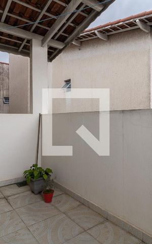 Casa à venda com 350m², 5 quartos e 6 vagas Casa à venda com 350m², 5 quartos e 6 vagasVaranda da Suíte da Edícula