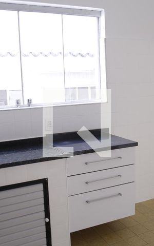 Casa à venda com 178m², 3 quartos e 2 vagasCozinha