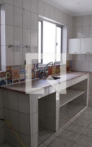 Casa à venda com 178m², 3 quartos e 2 vagasCozinha e Área de Serviço