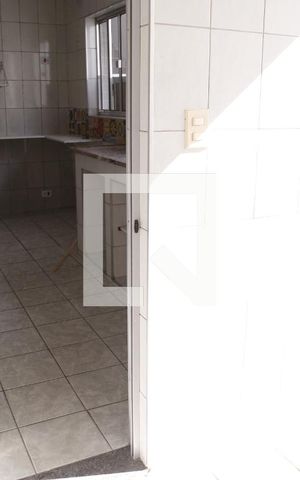 Casa à venda com 178m², 3 quartos e 2 vagasCozinha e Área de Serviço