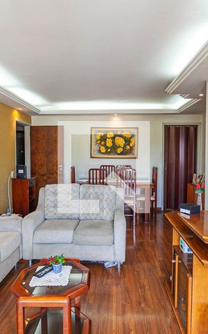 Apartamento à venda com 88m², 3 quartos e 1 vaga Apartamento à venda com 88m², 3 quartos e 1 vagaSala