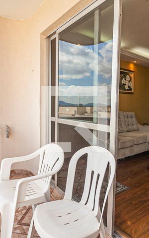 Apartamento à venda com 88m², 3 quartos e 1 vaga Apartamento à venda com 88m², 3 quartos e 1 vagaSala - varanda