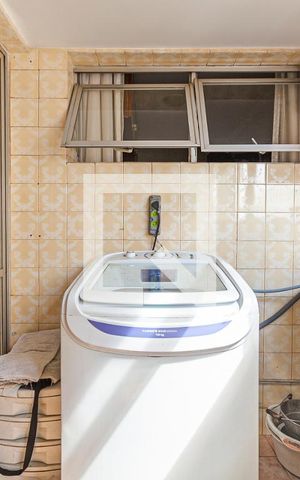 Apartamento à venda com 88m², 3 quartos e 1 vaga Apartamento à venda com 88m², 3 quartos e 1 vagaÁrea de Serviço