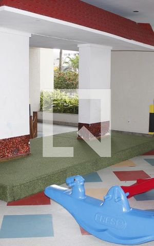 Apartamento para alugar com 84m², 3 quartos e 1 vagaÁrea comum