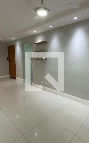 Apartamento para alugar com 84m², 3 quartos e 1 vagaSala