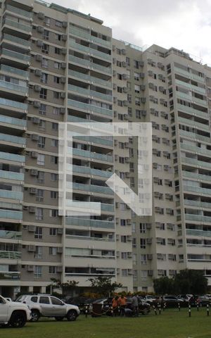 Apartamento para alugar com 84m², 3 quartos e 1 vagaFachada