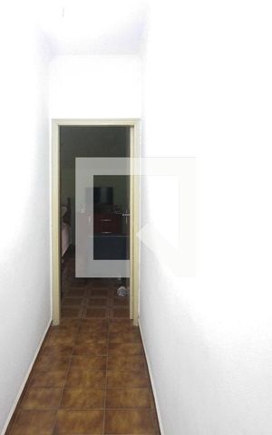 Casa à venda com 360m², 3 quartos e 5 vagas Casa à venda com 360m², 3 quartos e 5 vagasCorredor suíte 02