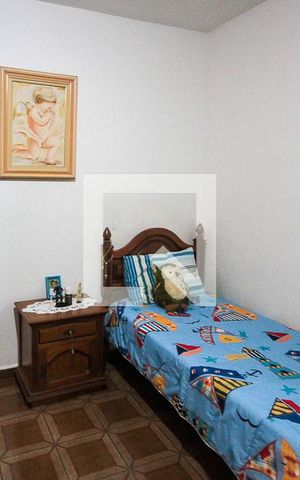 Casa à venda com 360m², 3 quartos e 5 vagas Casa à venda com 360m², 3 quartos e 5 vagasQuarto 03